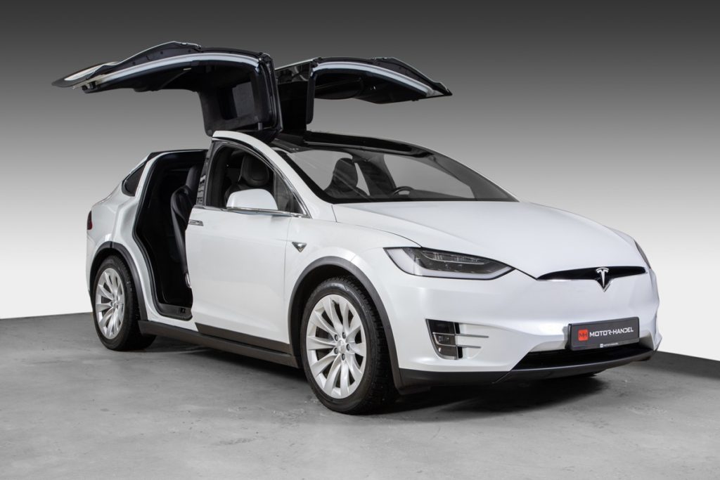 Tesla Model X 90D selges